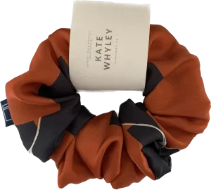 Chesnut Scrunchie