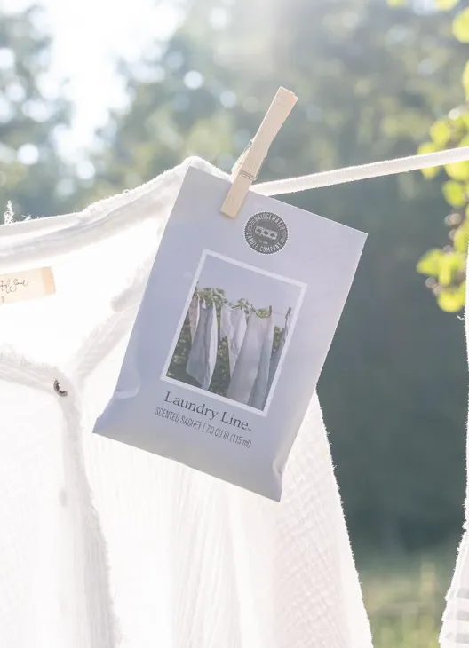 Laundry Line Sachet