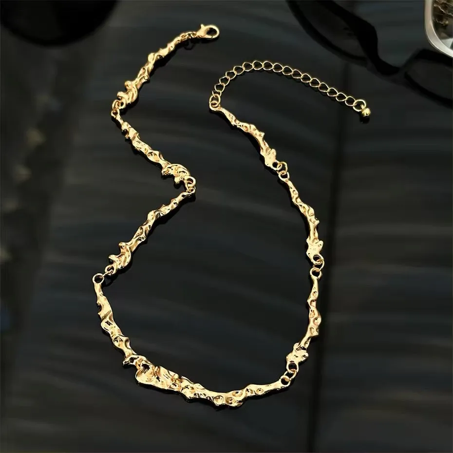 Luxury Elegant Irregular Bone Chain Necklace