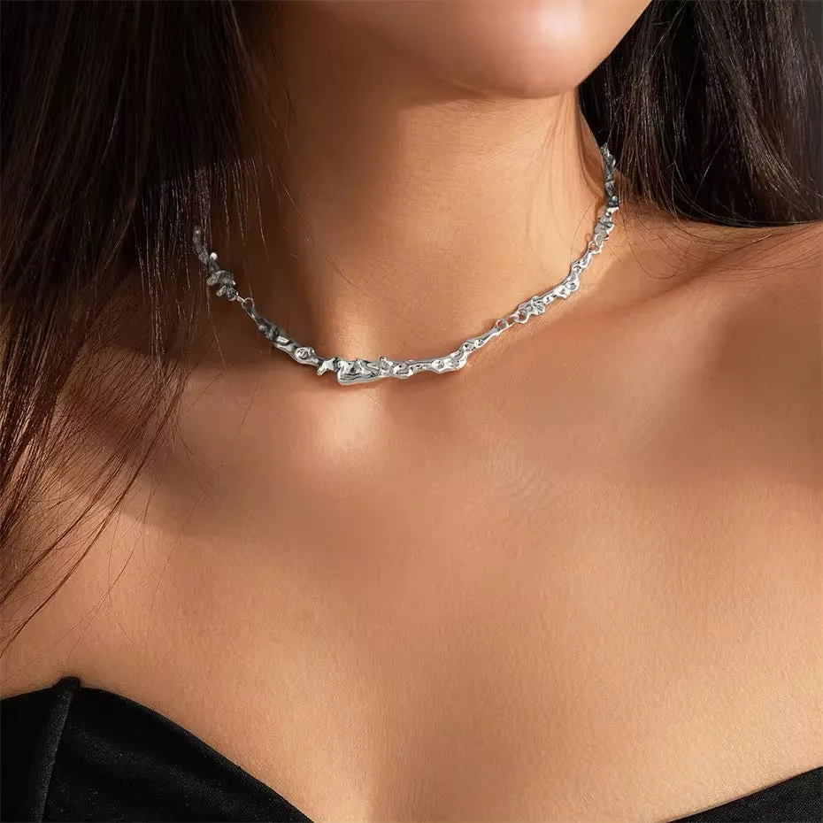 Luxury Elegant Irregular Bone Chain Necklace