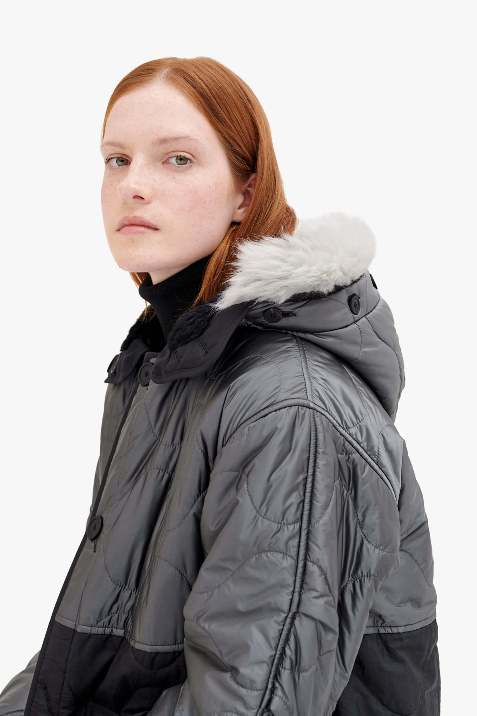 Shearling Quilt Hood - Black / Anthracite